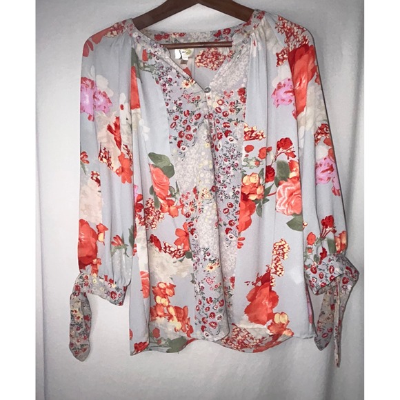 fig and flower Tops - Fig and‎ Flower Floral Print Blouse Gray Orange Bohemian Chic Size S